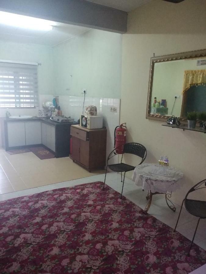 Singgahan Keluarga Jitu Jitra Exterior photo